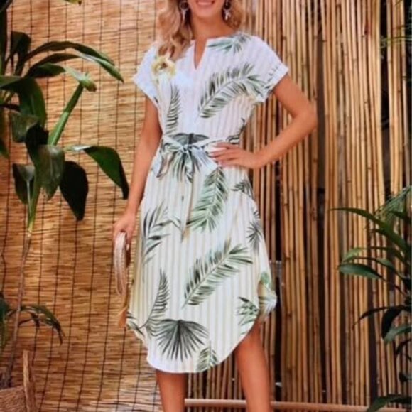 Ladies XL tropical print dress - Picture 3 of 13